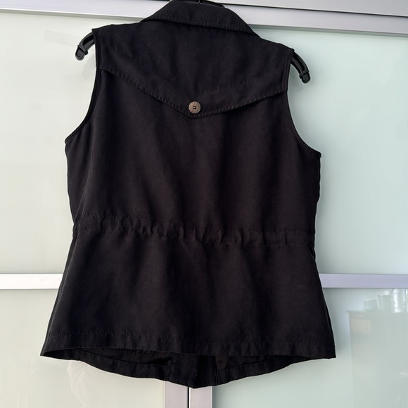 D&D Vest - Picture 6 of 8